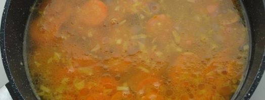 морковно-ананасовый суп-пюре с карри. Шаг 4