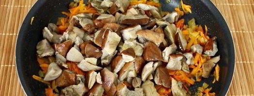 суп-пюре грибной с плавленным сыром. Шаг 6