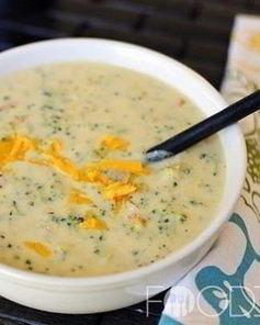 Суп-пюре из брокколи и сыра