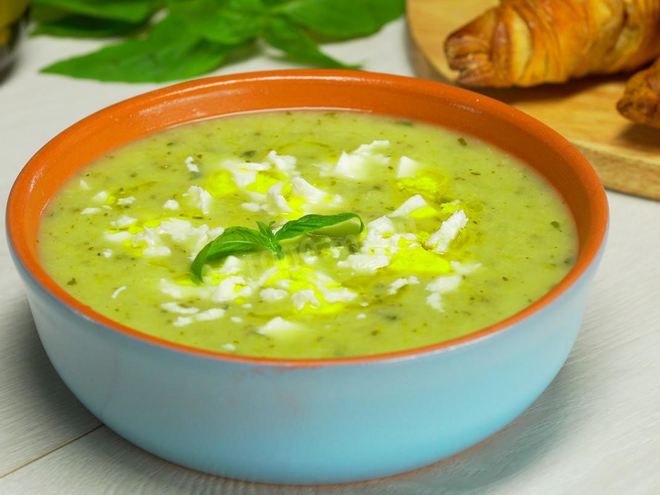 Рецепт супа-пюре из кабачков с базиликом