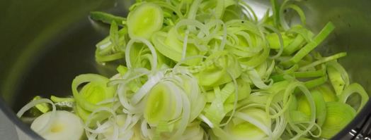 суп-пюре из кабачков с базиликом. Шаг 2