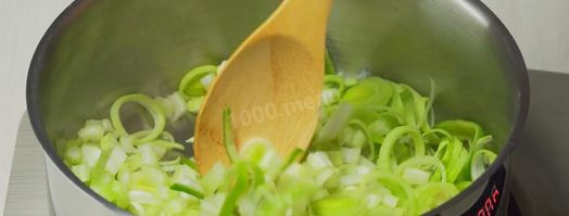 суп-пюре из кабачков с базиликом. Шаг 3