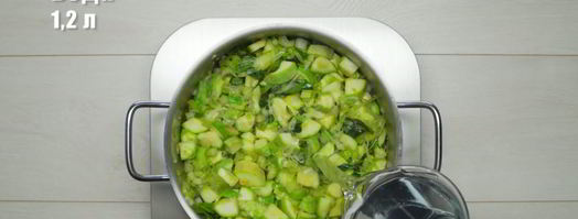 суп-пюре из кабачков с базиликом. Шаг 6