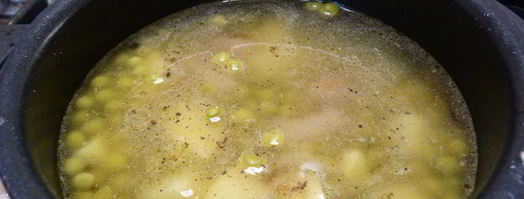 суп-пюре из консервированного горошка. Шаг 3