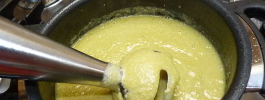 суп-пюре из консервированного горошка. Шаг 4