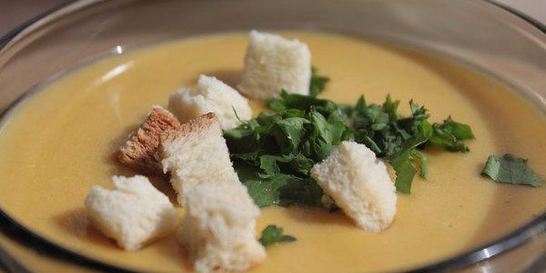 Суп-пюре из красной чечевицы