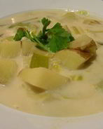 Суп-пюре из лука-порея и картофеля