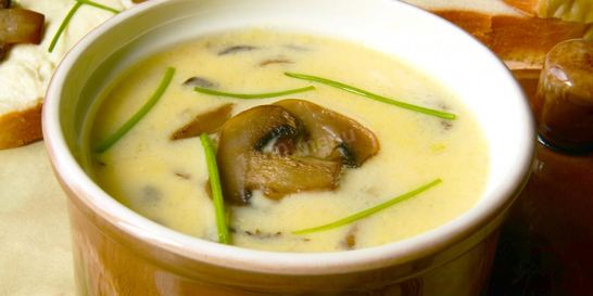 Суп-пюре из шампиньонов с плавленным сыром