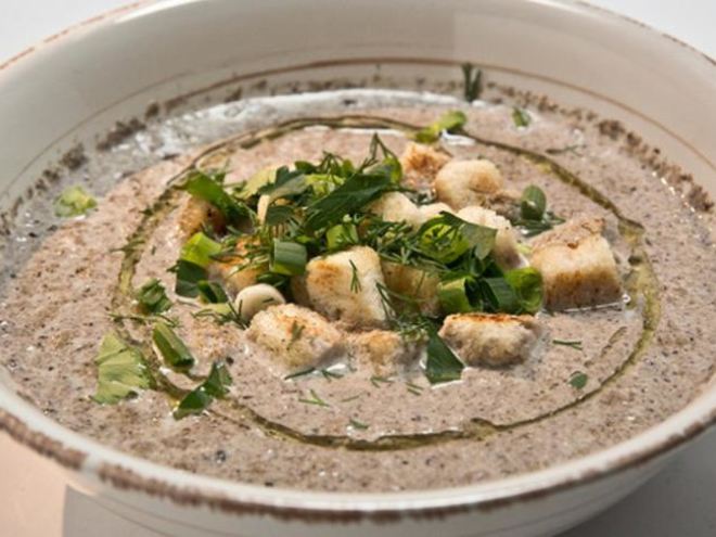 Рецепт супа-пюре из шампиньонов с сухариками