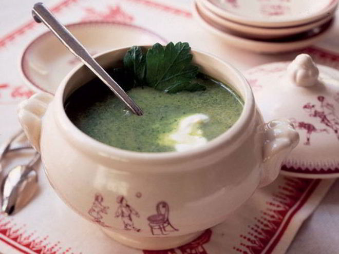 Рецепт супа-пюре из шпината с яйцом