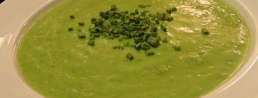 суп-пюре из зеленого горошка с чесноком и тмином. Шаг 6