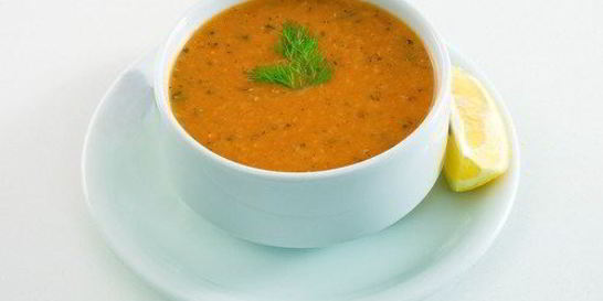 Суп-пюре из жареного пастернака со специями