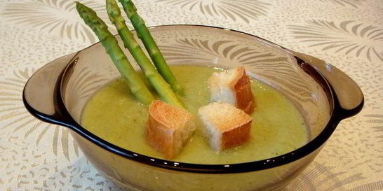 Суп-пюре с брокколи и куриной грудкой