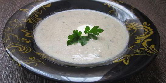 Суп-пюре с цукини и грибами