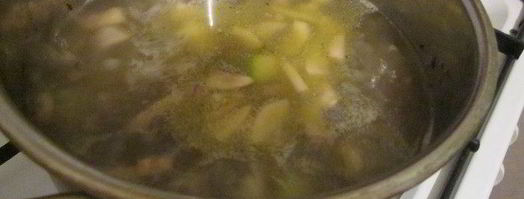 суп-пюре с цукини и грибами. Шаг 4