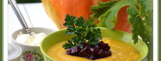 тыквенный суп-пюре с карамелизованной свеклой и золотистым луком. Шаг 8