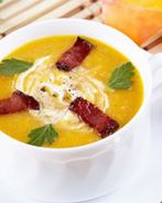 Тыквенный суп-пюре с копченым беконом