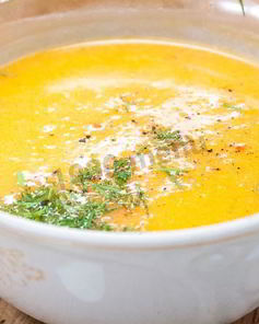 Витаминный суп пюре из тыквы с чили