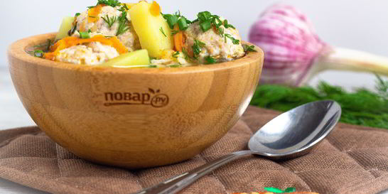 Суп с булгуром и фрикадельками