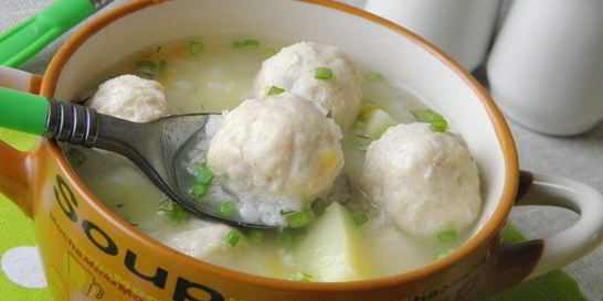 Суп с фрикадельками из куриного фарша