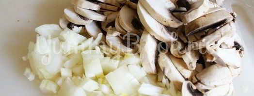 сырный суп с грибами. Шаг 2