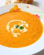 Томатный суп с базиликом