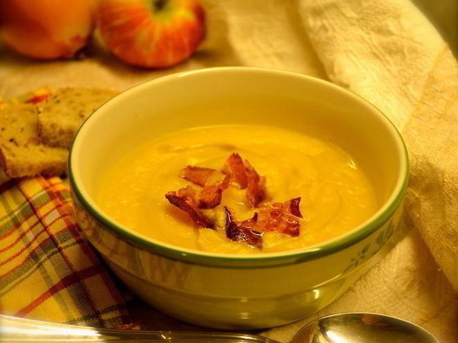 Рецепт тыквенного супа с яблоками