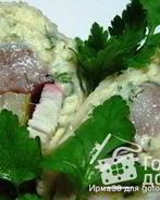 Блинчики с селедкой и крабовыми палочками