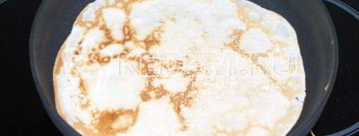 блинчики с творогом и изюмом. Шаг 2