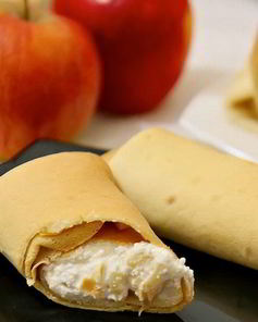 Блинчики с творогом и яблоками