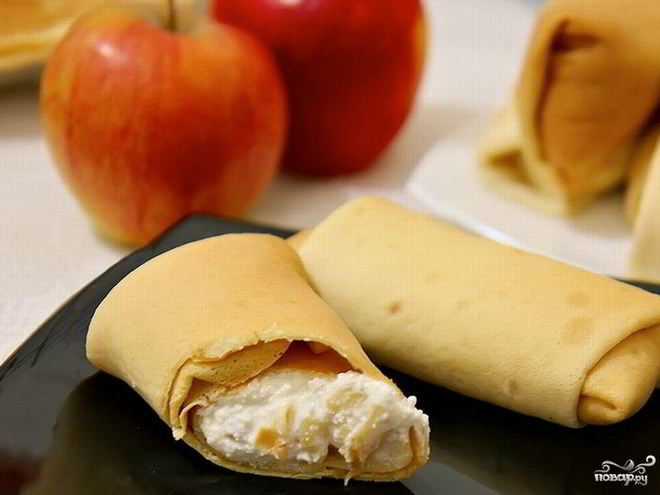 Рецепт блинчиков с творогом и яблоками