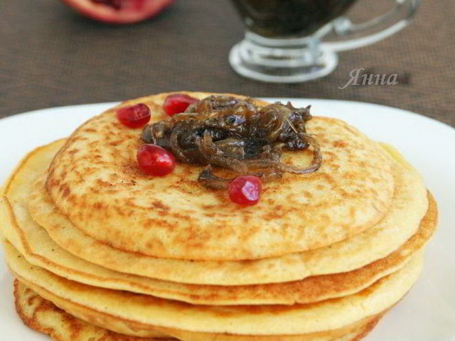 Рецепт блинов гороховых с луковым конфитюром