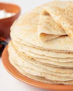 Блины на кефире дрожжевые