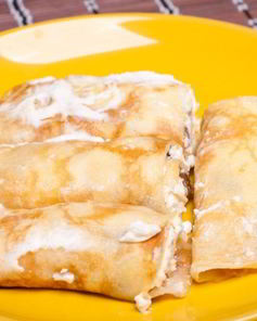 Блины на молоке с творогом