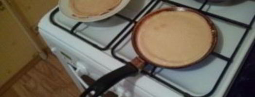 блины на пиве с яйцами. Шаг 2