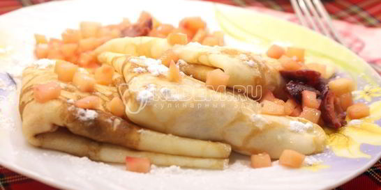 Блины с фруктовой начинкой