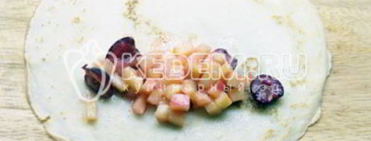 блины с фруктовой начинкой. Шаг 7