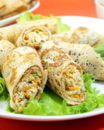 Блины с курицей и морковью по-корейски