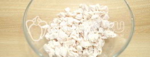 блины с курицей и морковью по-корейски. Шаг 7