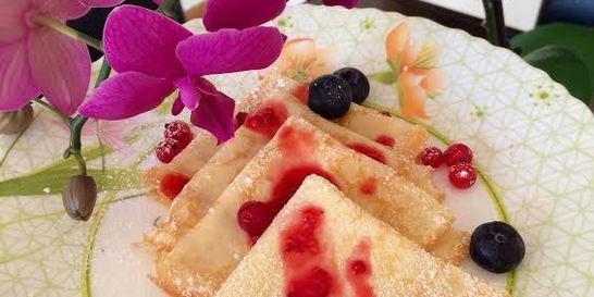 Блины с малиной