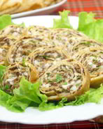 Блины с печенью и яйцом