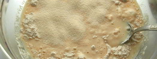 дрожжевые блины с манкой. Шаг 2