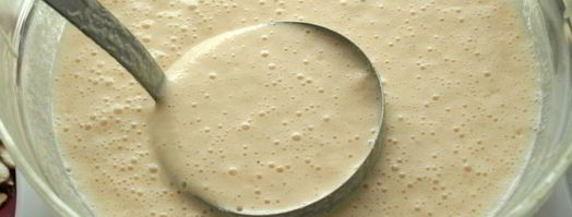 дрожжевые блины с манкой. Шаг 4