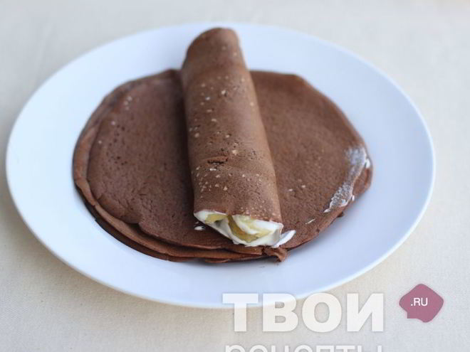 Рецепт шоколадных блинчиков с бананом