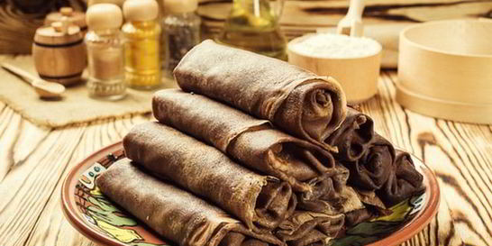 Шоколадные блины с бананом