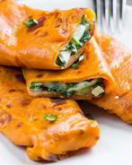 Томатные блинчики c начинкой