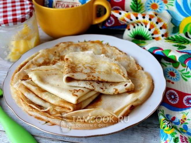 Рецепт тонких блинов с дырочками на дрожжах