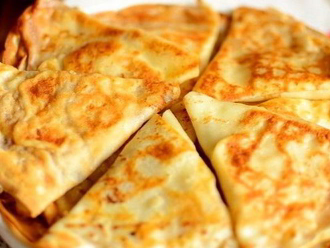 Рецепт треугольных блинчиков с куриным фаршем