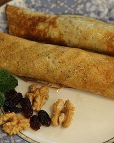 Венгерские маковые блины с изюмом и грецкими орехами