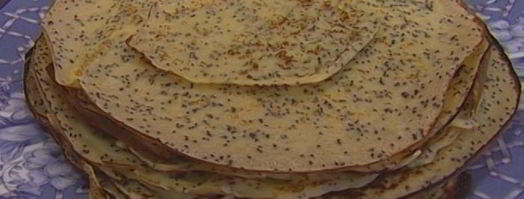 венгерские маковые блины с изюмом и грецкими орехами. Шаг 6